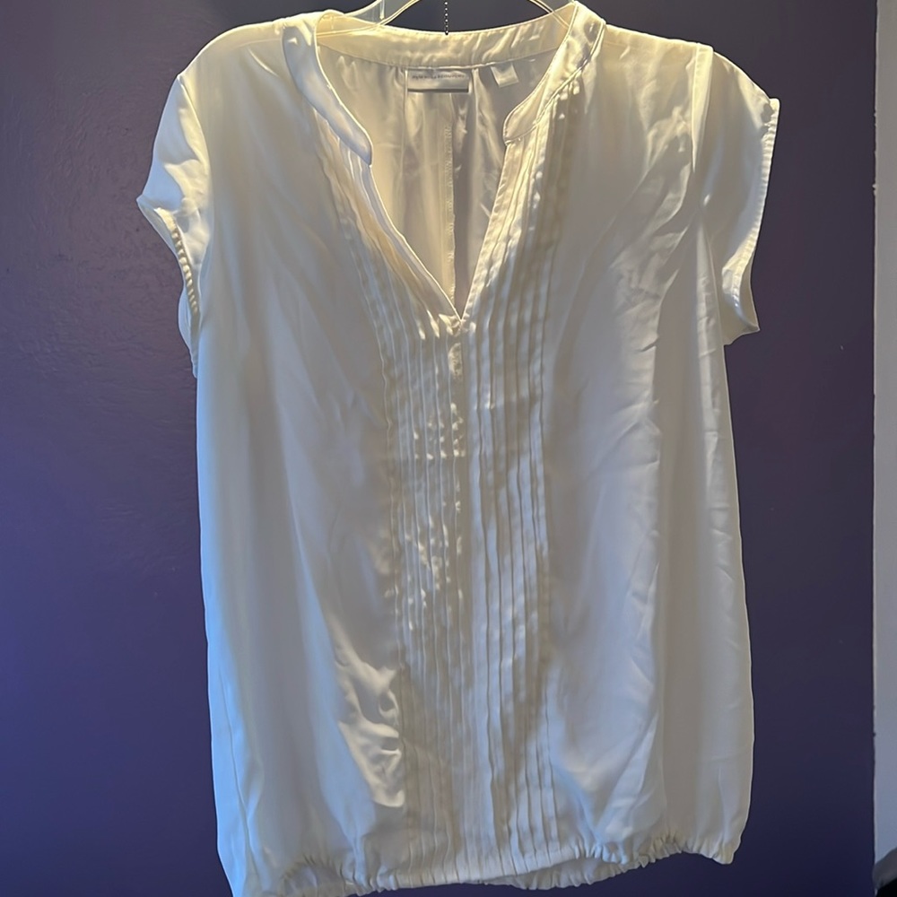 New York & Company white blouse size M